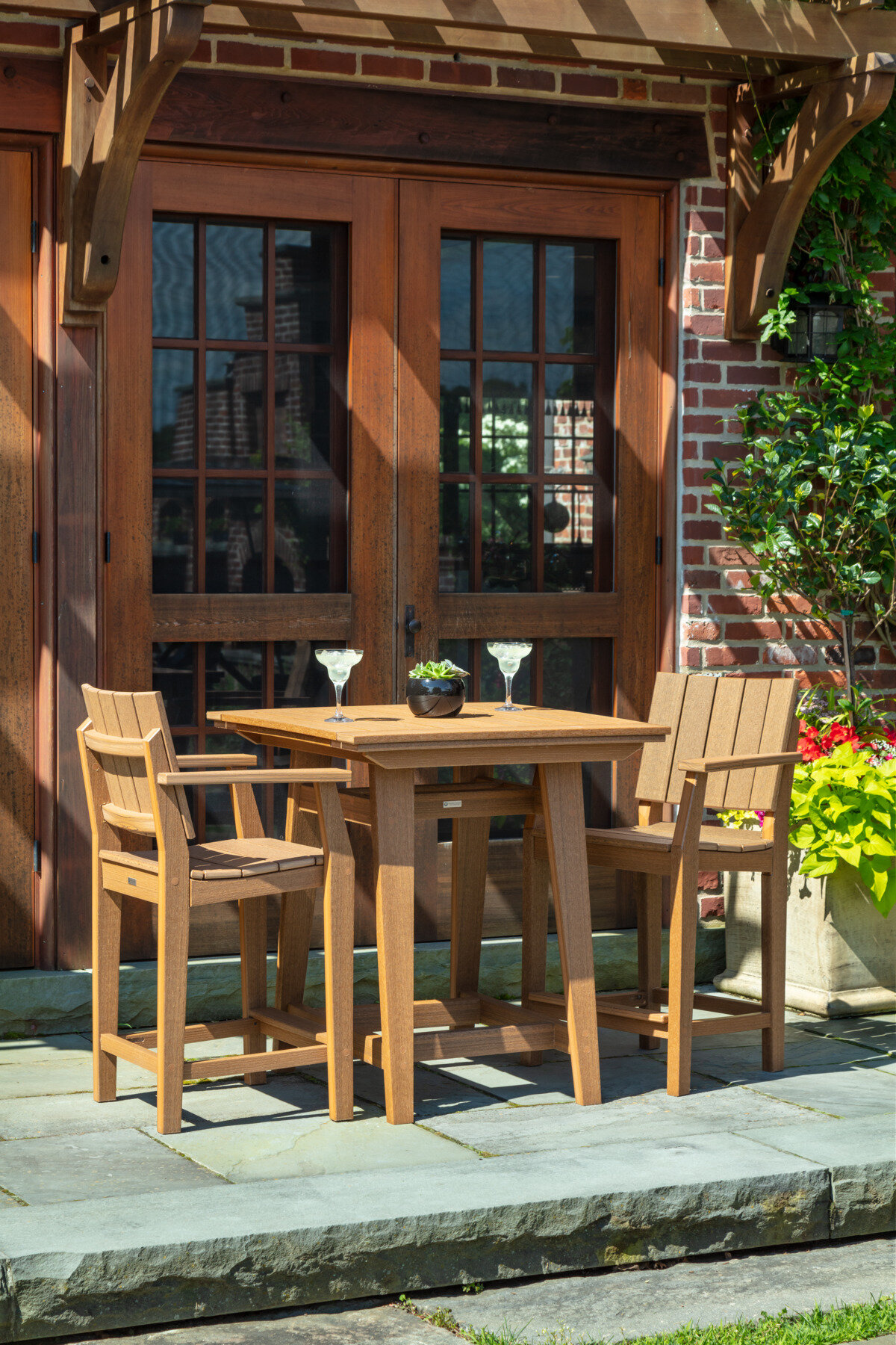 MAD Balcony Table 33" x 33" (278)